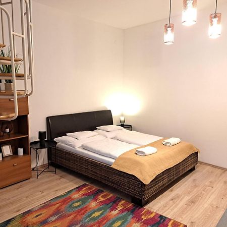 Orient Apartmanhaz Eger Exterior foto